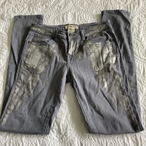 Stretch skinny jeans